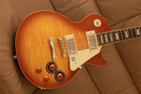 Epiphone Les Paul Standard PlusTop Pro Honey Burst