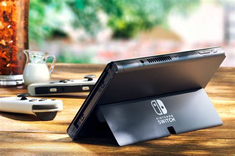 Nintendo finally improved the Switch’s kickstand with new OLED model ...