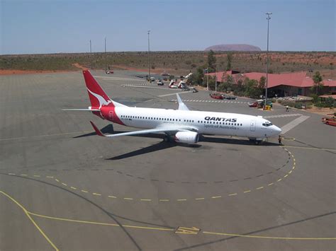 Australia, Uluru Airport (Ayers Rock), October 2003 | Flickr