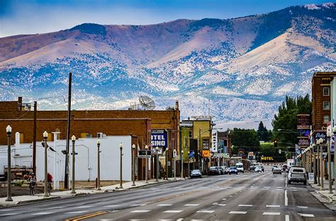 These 6 Towns In Nevada Have Bustling Main Streets - WorldAtlas