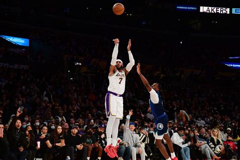 Lakers: Carmelo Anthony Talks About the Benefits of His Bench Role ...