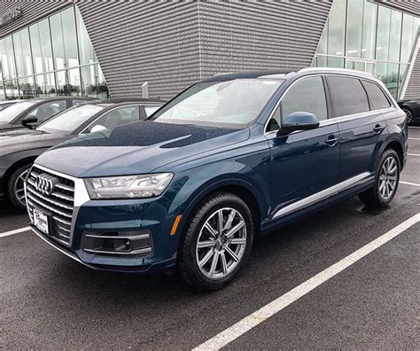 Galaxy Blue Metallic is a beautiful new color option for the 2018 Audi Q7! How do you like the ...