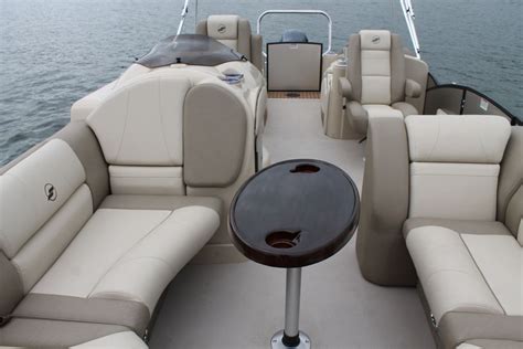 Pin by Starcraft Marine on Starcraft MX 25 LP | Pontoon, Boat upholstery, Boat interior