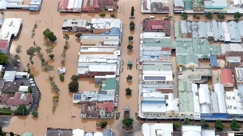 In Australia, at Least 3 Dead, 3 Missing in Wake of Cyclone