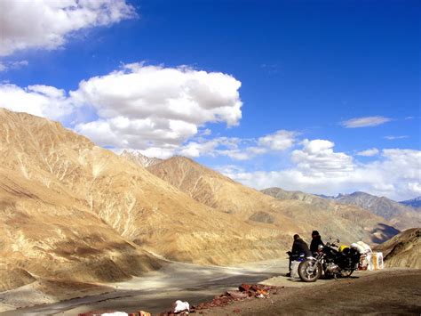 Leh Ladakh Tour- Holiday Packages,Travel Guide & Online Booking