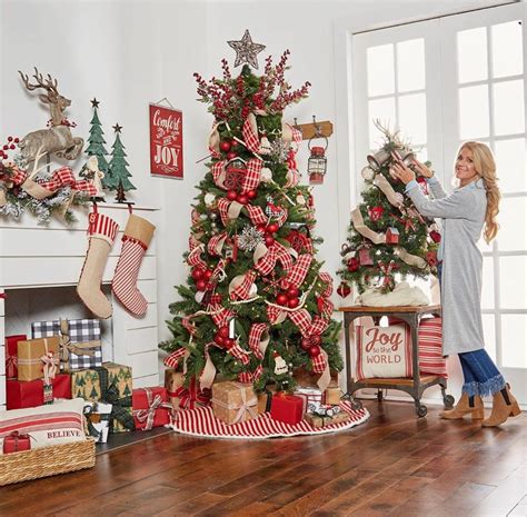 97 Farmhouse Christmas Decor Ideas For Your Home - Chaylor & Mads