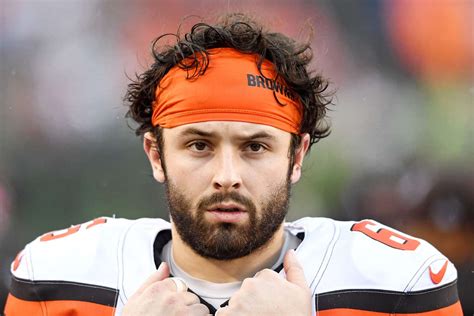 Baker Mayfield Shuts Down Fan Who Criticized His Decision to Kneel