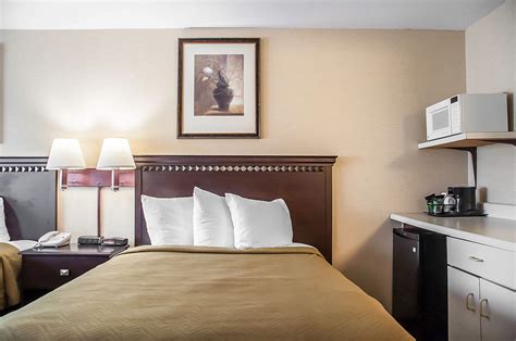 Elmira Hotel Coupons for Elmira, New York - FreeHotelCoupons.com