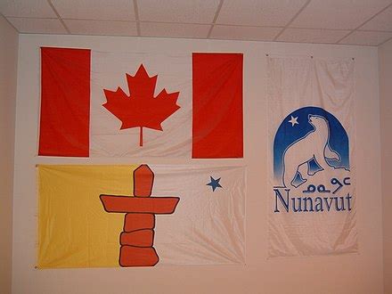 Flag of Nunavut - Wikipedia