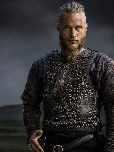 Vikings Season 2 Ragnar Lothbrok official picture - Vikings (TV Series ...