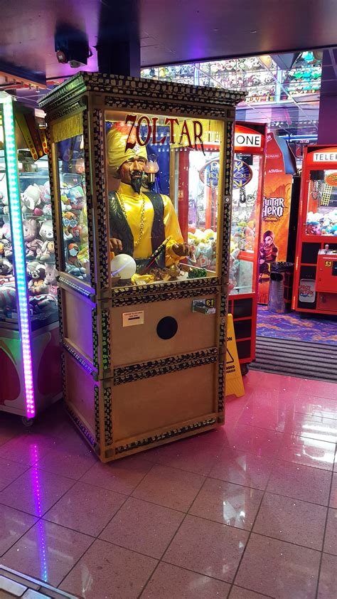 Zoltar machine seen in the movie Big. | Arcade, Coin op machine, Video games