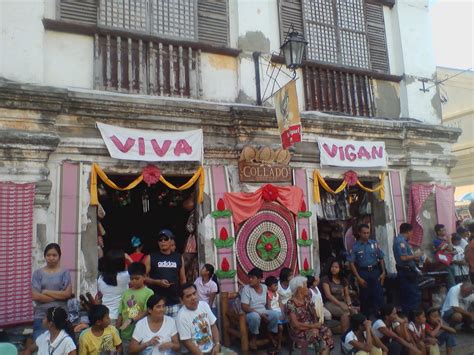 The unknown spotter: Viva Vigan Festival of the Arts : A Colourful Side ...