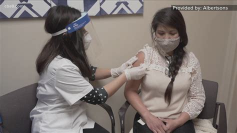 How to navigate vaccine appointments at San Diego pharmacies | cbs8.com