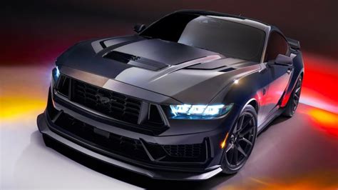 2024 Ford Mustang Dark Horse: Exclusive Images and Specs!