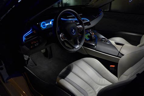 Photo Gallery: BMW i8 Interior at Night - autoevolution