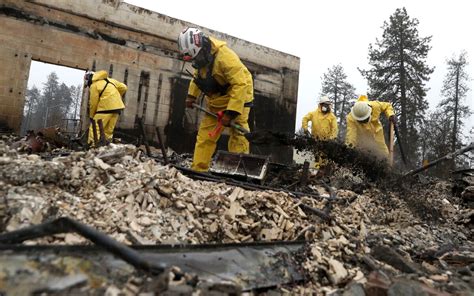 Number of Dead in California Camp Fire Up to 83: Cal Fire Data - Bloomberg