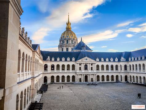 Hôtel national des Invalides: a landmark in France's military history ...