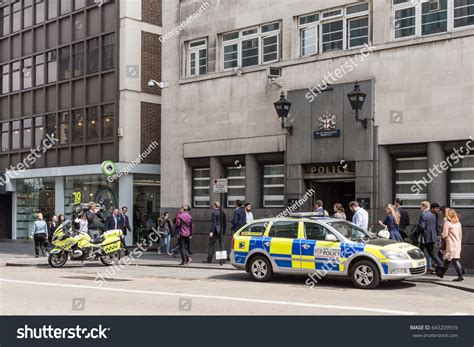 783 Police Station London Images, Stock Photos, 3D objects, & Vectors | Shutterstock