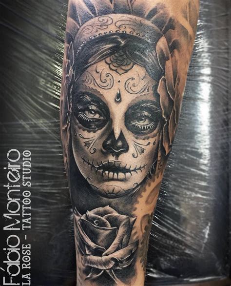 Girl Skull Tattoo On Thigh | Tattoo Shops Near Me