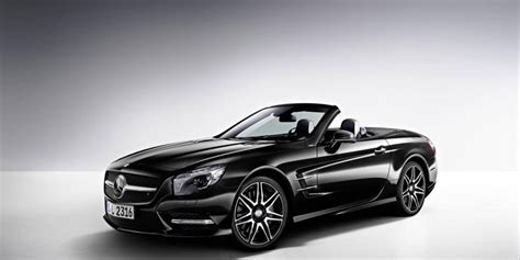 Mercedes-Benz SL400 makes its US debut