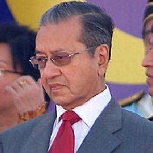 Mahathir Mohamad - Age, Family, Bio | Famous Birthdays