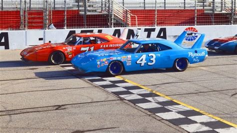 1970 Plymouth Superbird Richard Petty NASCAR - 16 Richard Petty, King Richard, Race Car Driving ...