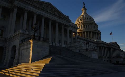 LIVE: Zelenskyy tells Congress that Ukraine will "never surrender ...