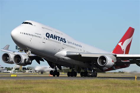 Qantas To Store Their B747 fleet (Possibly Retirement?) - SamChui.com