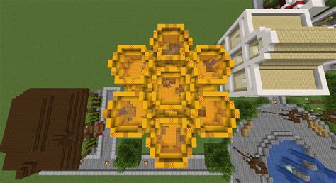 Honeycomb-themed bee house : r/Minecraft