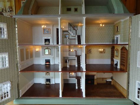 Stunning large 1.12 scale handmade Georgian Dolls House Mansion ...