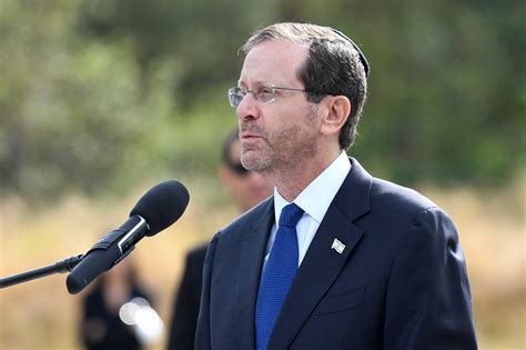 Israeli president Herzog plans first visit to Bahrain | Reuters