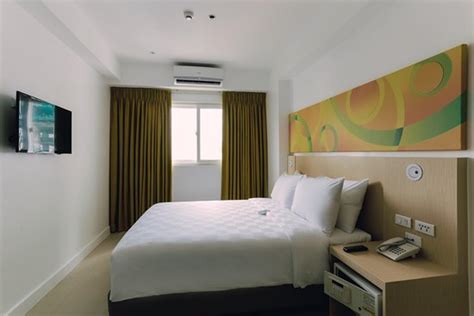 GO HOTELS ERMITA - Updated 2018 Prices & Inn Reviews (Manila ...