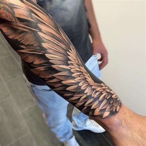 Imagen relacionada | Cool arm tattoos, Wing tattoo arm, Wing tattoo men