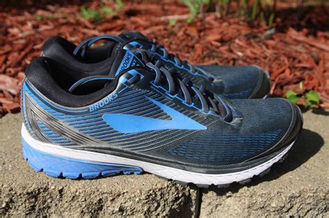 Where To Find Brooks Ghost 10 Mens Running Shoes? - Shoe Effect