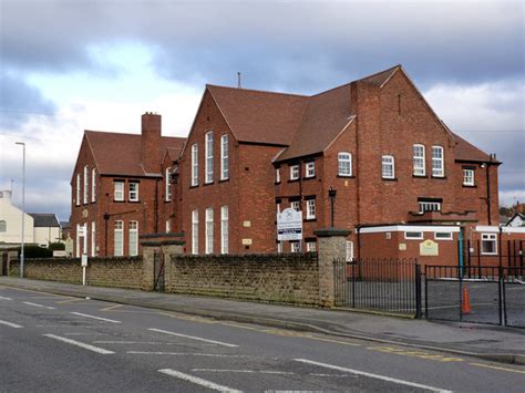 Kingsway Primary School © Alan Murray-Rust cc-by-sa/2.0 :: Geograph ...