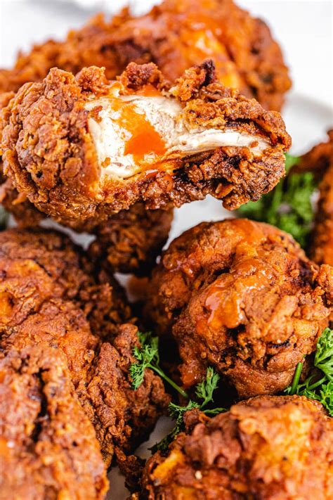 Spicy Buttermilk Fried Chicken | Queenslee Appétit