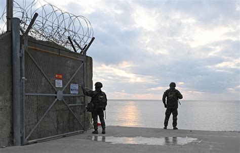 North and South Korea tensions rise and fears grow on Yeonpyeong Island : NPR