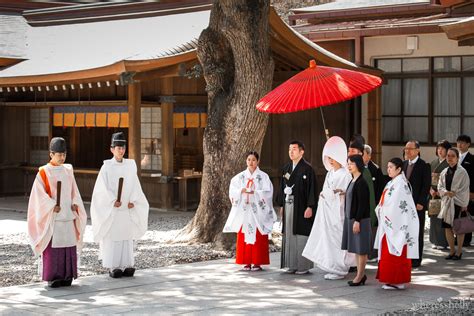 How to See Part of a Traditional Japanese Wedding - wheresshelly