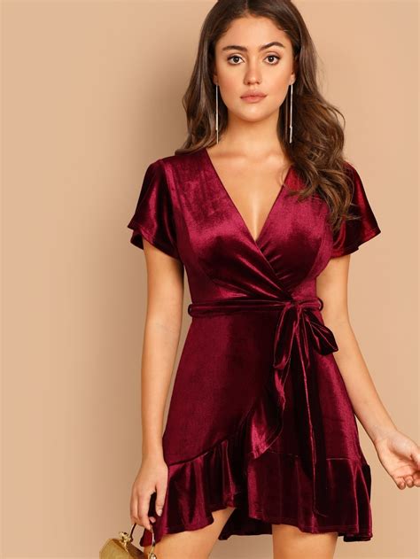 Glamorous A Line Plain Shift Wrap V neck Short Sleeve Burgundy Mini ...