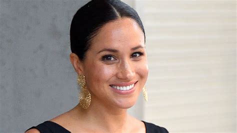 See Meghan Markle's Stunning New Photoshoot and Intensely Private ...