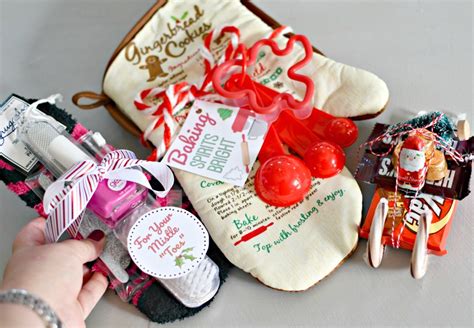 3 Easy Dollar Tree DIY Christmas Gifts with Free Printable Gift Tags