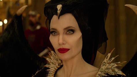 Disney's 'Maleficent' 2 with Angelina Jolie drops first teaser trailer - ABC13 Houston