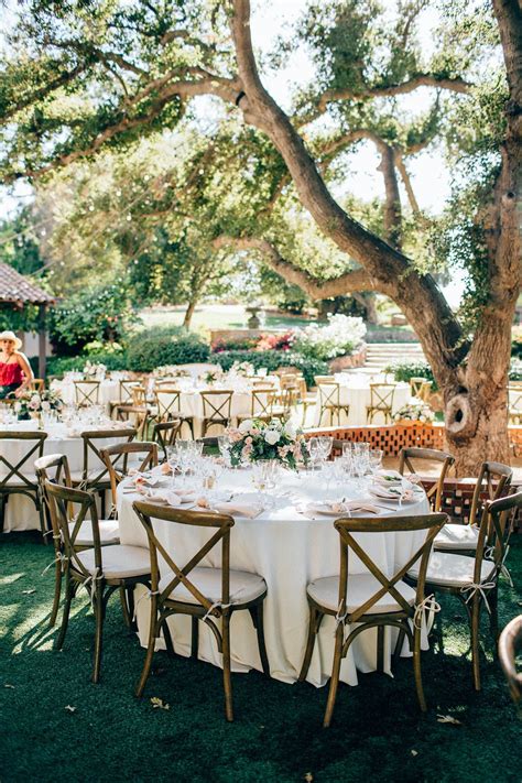 Ever wondered what a beautiful ranch wedding looks like? Well, wonder no more and head over to ...