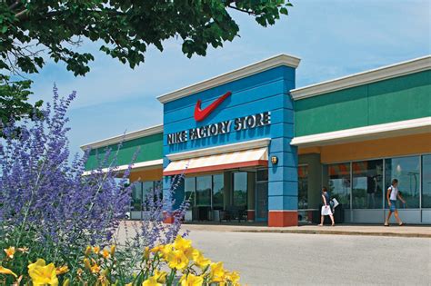 About Pleasant Prairie Premium Outlets®, Including Our Address, Phone Numbers & Directions - A ...