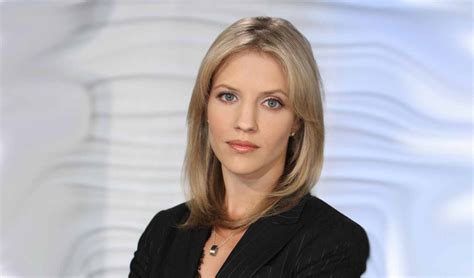 Michelle Kosinski Cnn, Net worth, Wedding, and Wiki