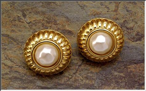 Stunning Vintage GIVENCHY Faux Pearl Gold Tone Clip Earrings-4G's Logo