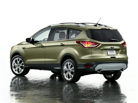 Ford Escape III 2012 - 2015 SUV 5 door :: OUTSTANDING CARS