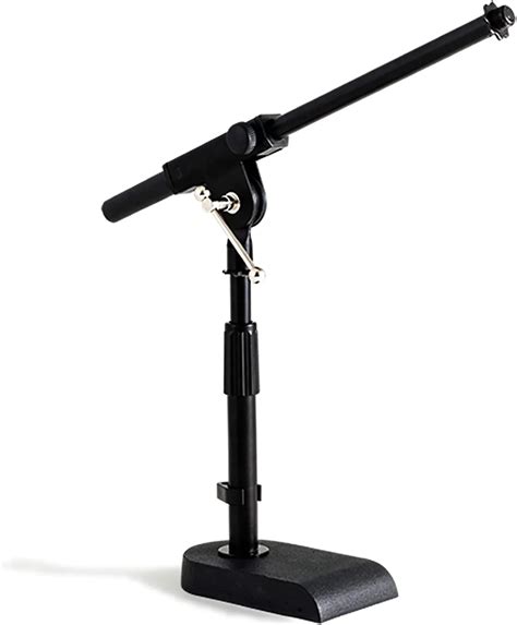 8 Best Microphone Stand for Streaming, Podcasting & Singing