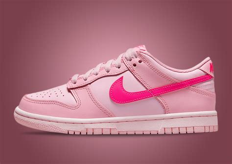 Triple Pink Covers This Nike Dunk Low - Sneaker News