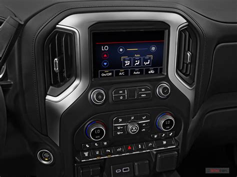 2023 Chevrolet Silverado 1500: 77 Interior Photos | U.S. News